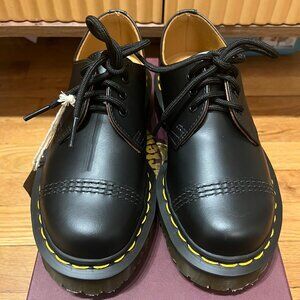 Dr Martens Made in England 1461 Bex Toe Cap Oxfords